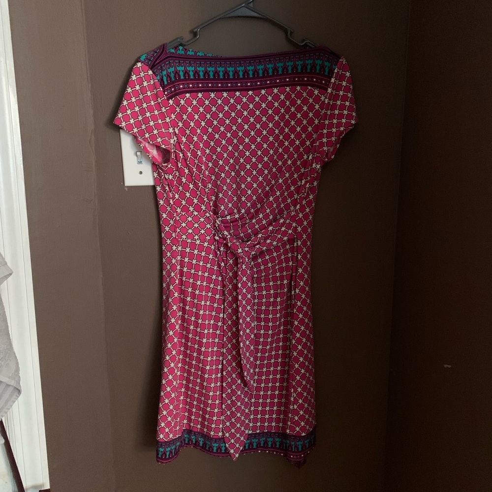 Donna Morgan Retro Pink Patterned Tie Dress